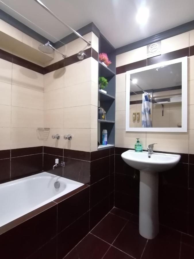 Condo Azur Suites E507 Near Airport, Netflix, Stylish, Cozy With Swimming Pool Lapu-Lapu City Exterior foto