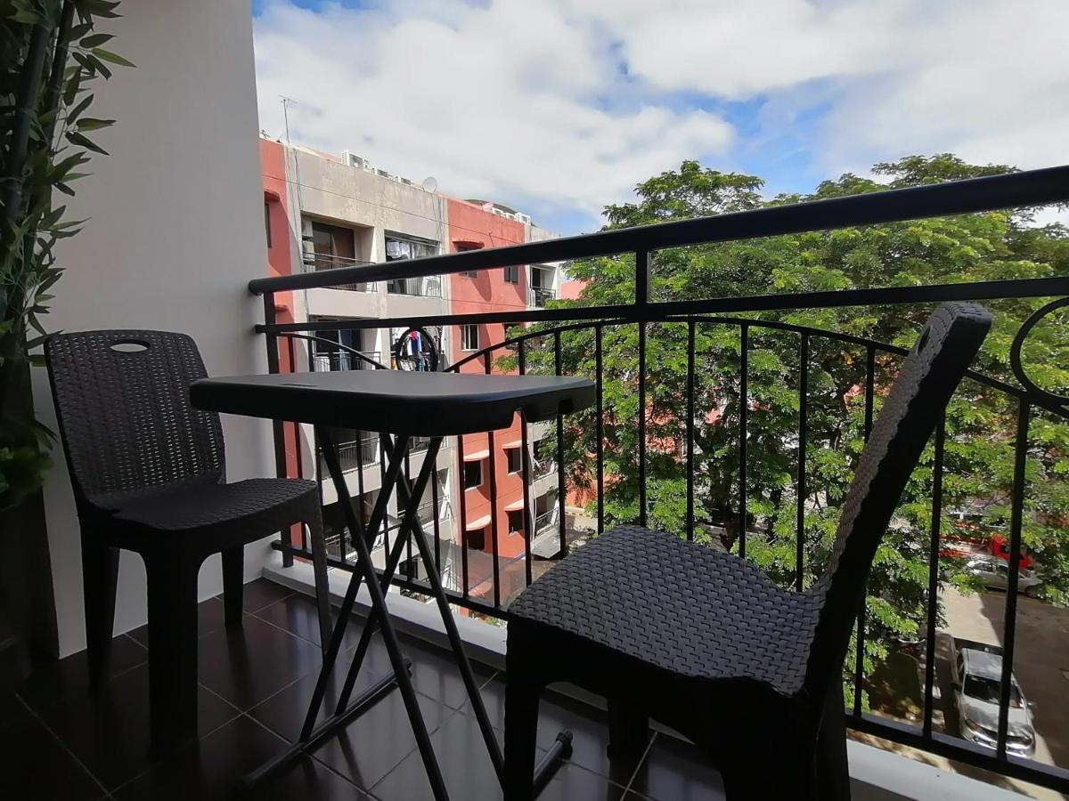 Condo Azur Suites E507 Near Airport, Netflix, Stylish, Cozy With Swimming Pool Lapu-Lapu City Exterior foto